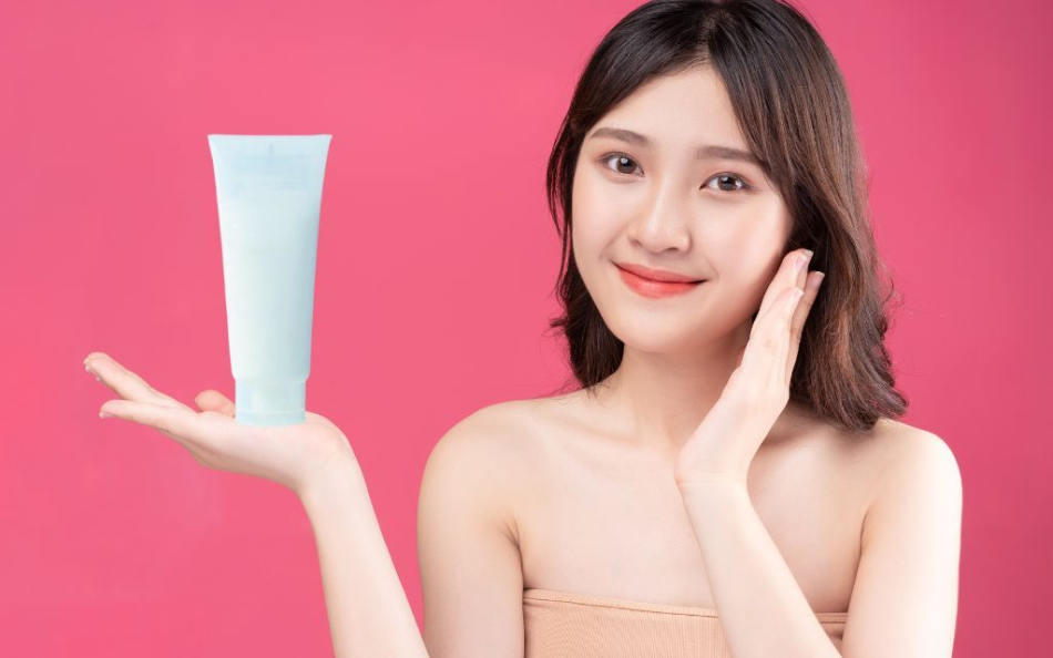 Tác dụng sữa rửa mặt đối với da thường