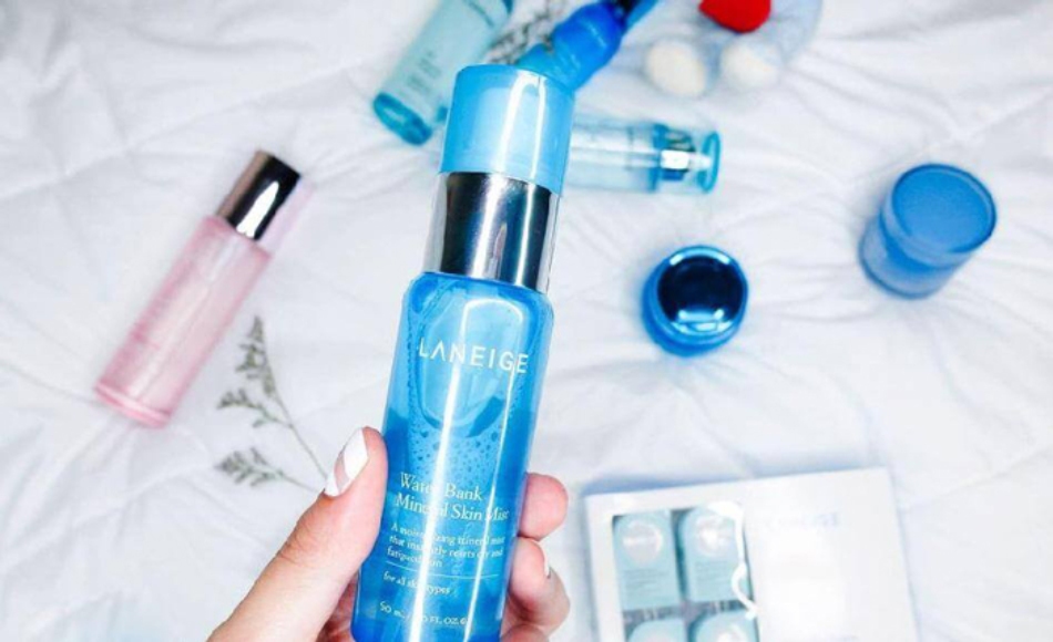 Xịt khoáng Laneige Water Bank Hydro Mist cho da khô