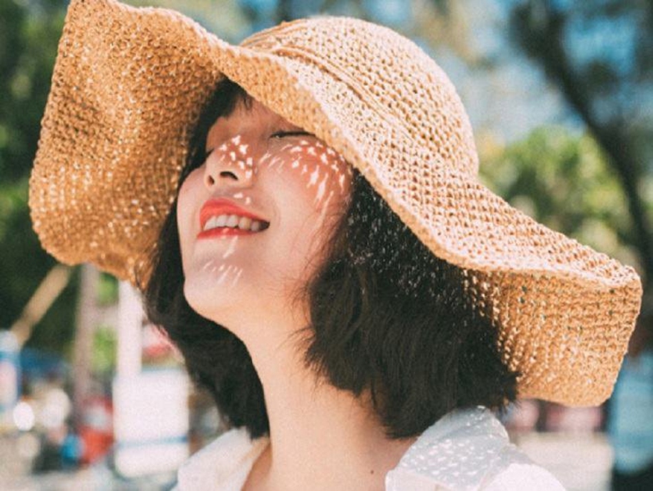 Bảo vệ tóc hàng ngày khỏi tác nhân gây hại từ môi trường