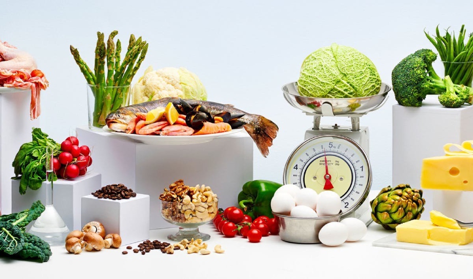 Duy trì chế độ ăn uống lành mạnh để dưỡng tóc chắc khỏe từ bên trong